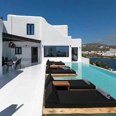 Villa With Aegean Sea Views *